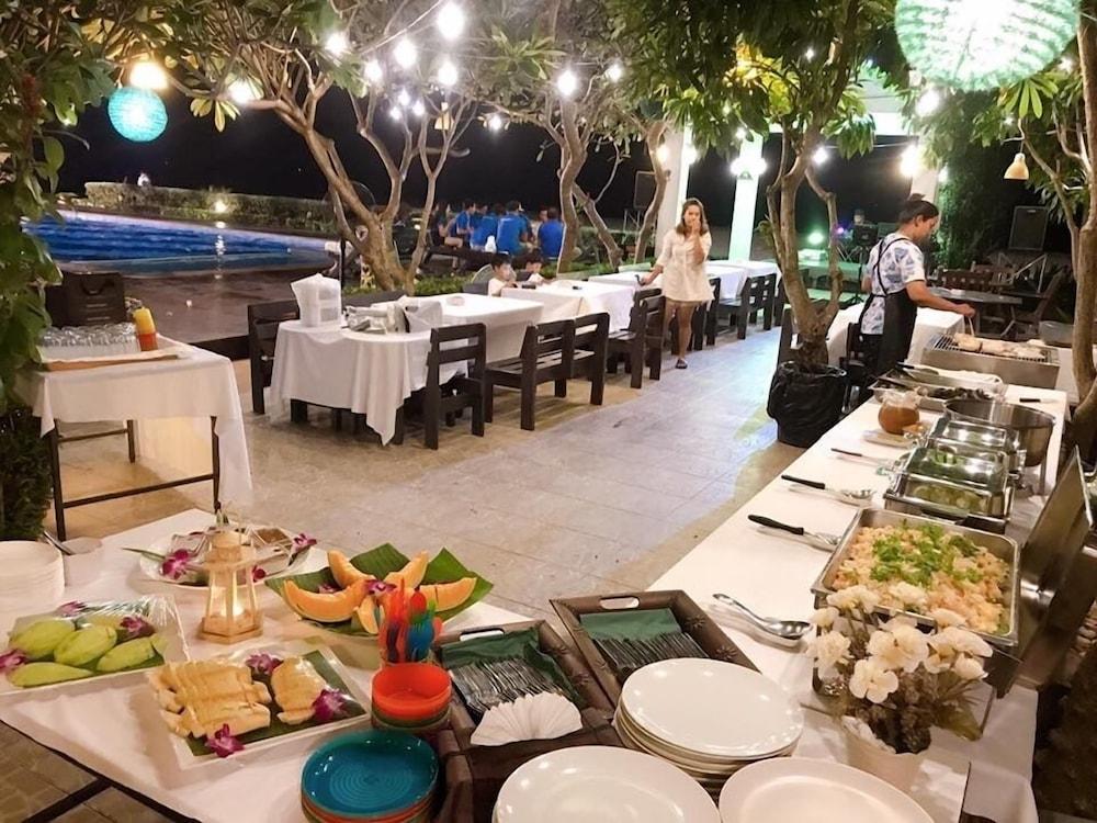 Chez Nous Boutique Resort Haad Chao Samran Exterior foto