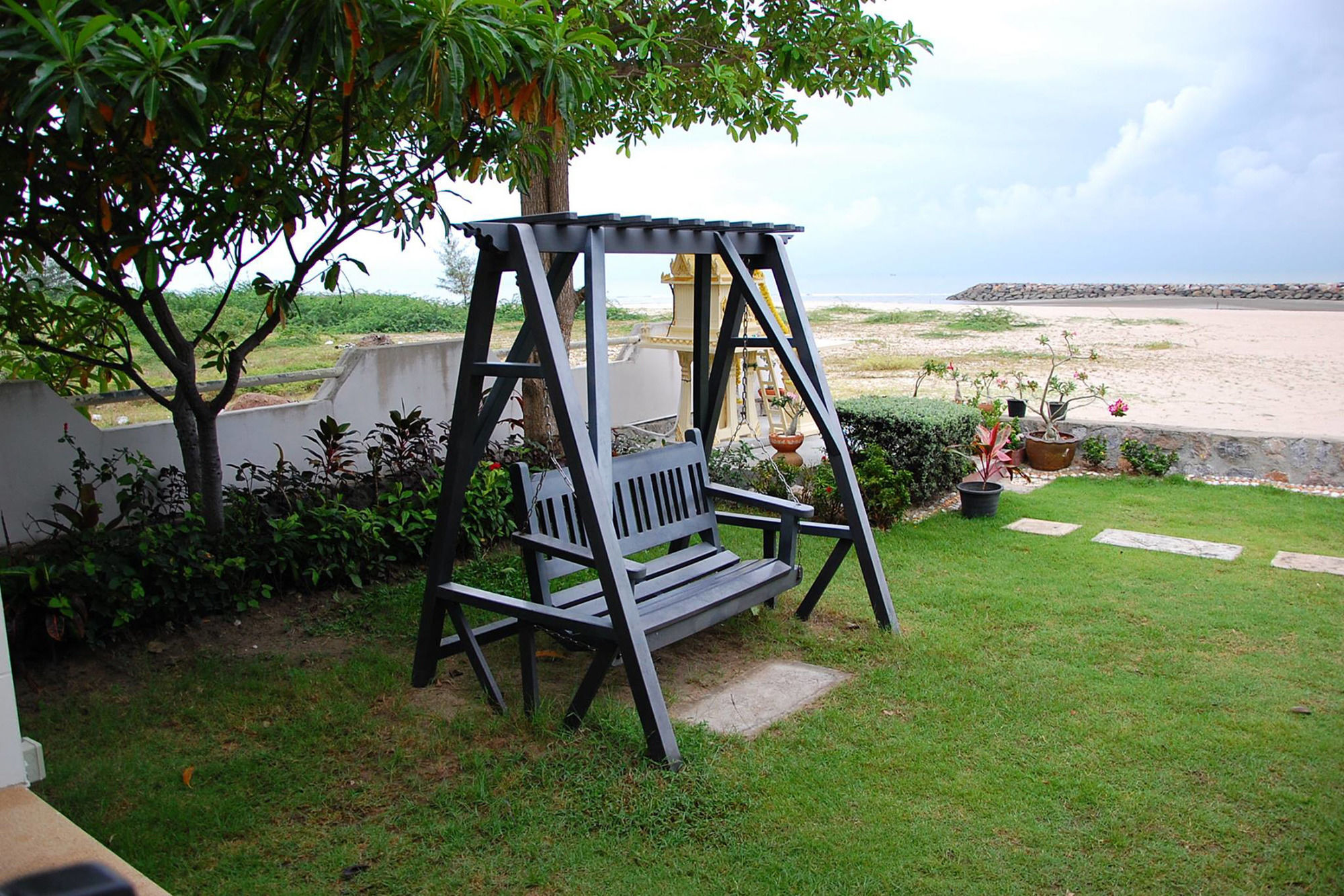 Chez Nous Boutique Resort Haad Chao Samran Exterior foto